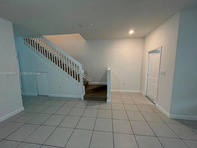 Building Photo - 11876 SW 245 Ter