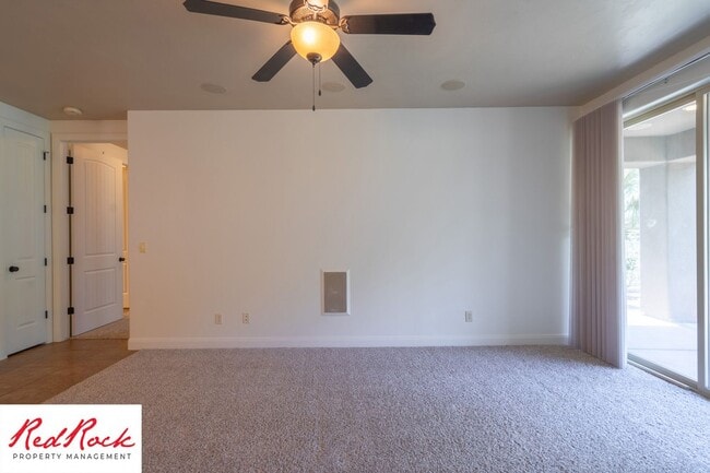 Building Photo - Remarkable 3 Bedroom Condo Next to Sunbroo...