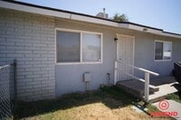 Building Photo - 904 Hurrle Ave