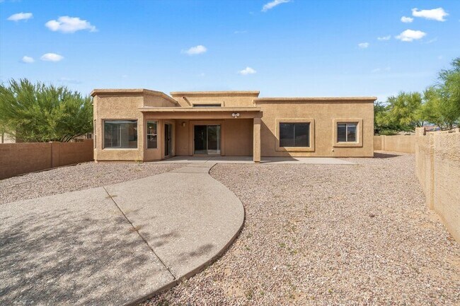 Building Photo - 1825 W Corte Tulipan