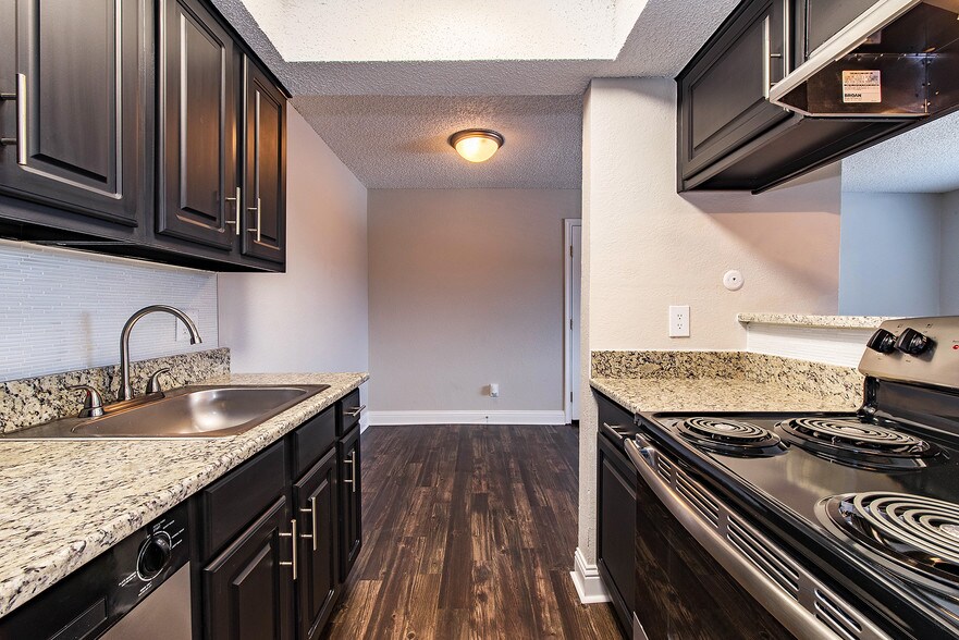 The Ventura Arlington, TX Apartment Finder