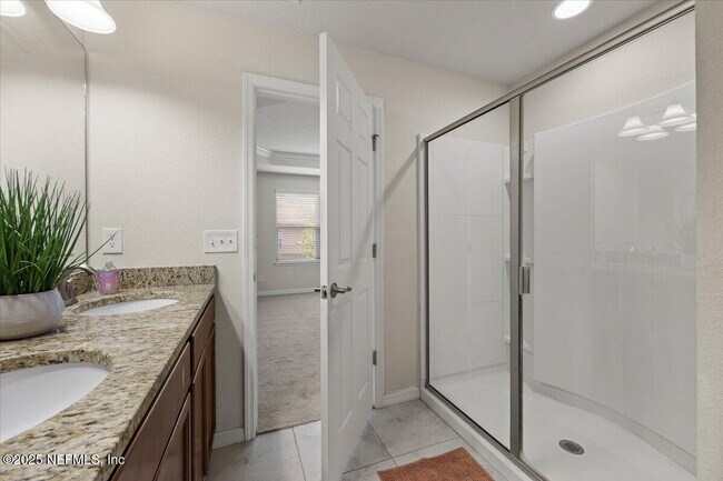 Building Photo - 7023 Buroak Ct