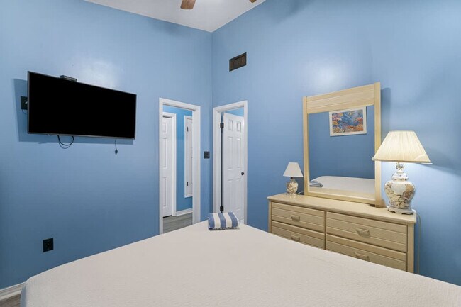 Building Photo - 135 Grande Island Blvd