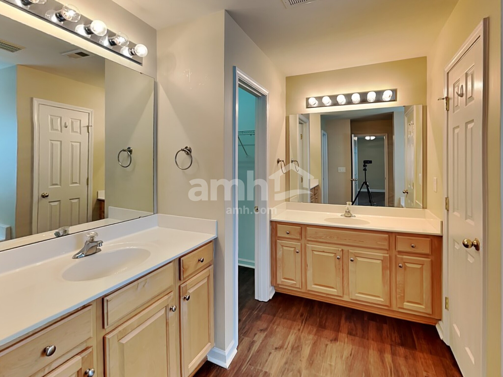 Building Photo - 13207 Meadowmere Rd