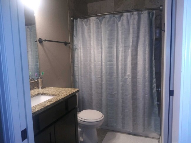 Building Photo - 2497 Demense Ave