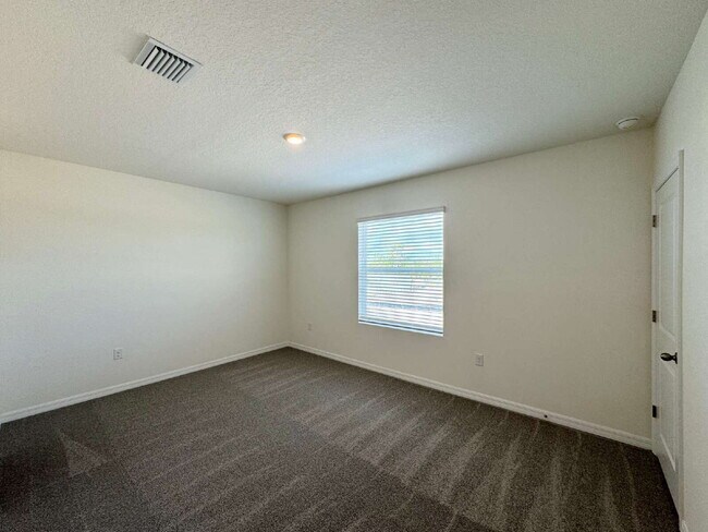 Building Photo - 33031 Tulip Petal Ln
