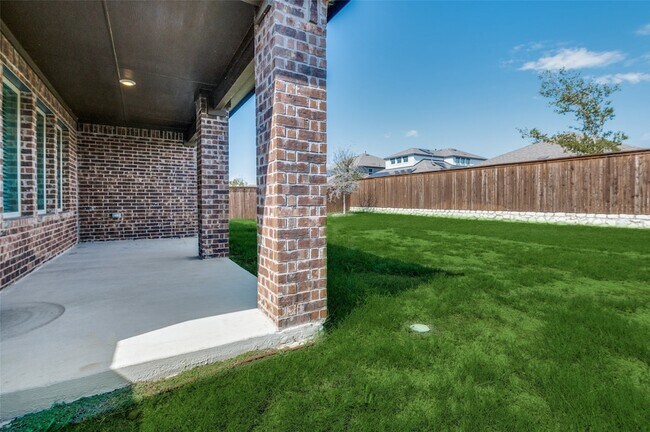 Building Photo - 6409 Windsor Ln