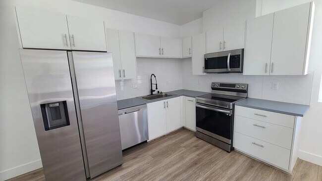 Building Photo - Brand new ADU in West Sacramento