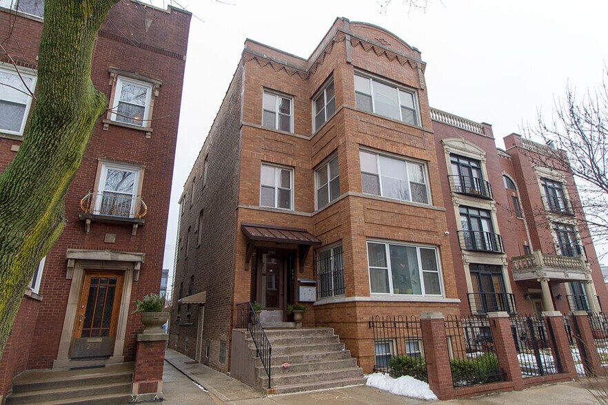 Primary Photo - 2333 W Rice St