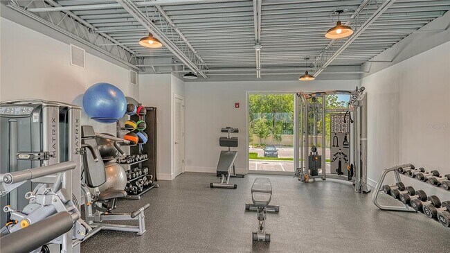 Building Photo - 1709 N Tamiami Trl