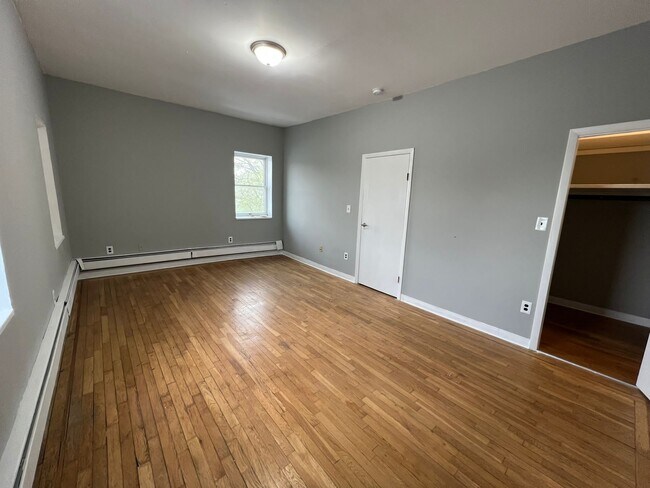 340 Myrtle Ave C23 - 341 Myrtle Ave