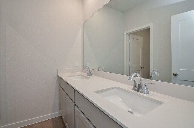 Building Photo - 21207 Speckled Trout Ln