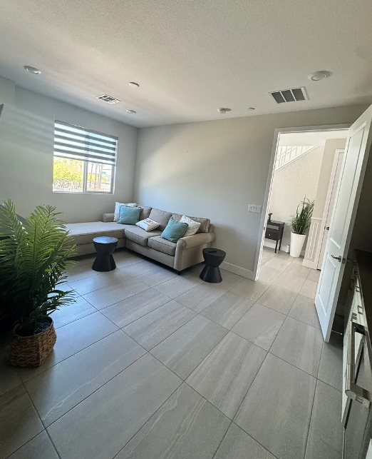 Building Photo - 10860 Basquez Ave