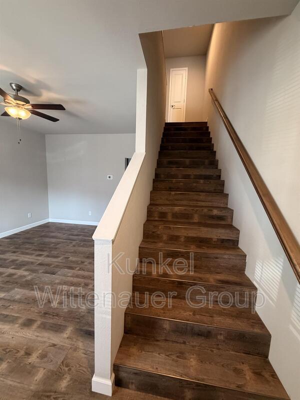 Building Photo - 8401-E ALLIED WAY