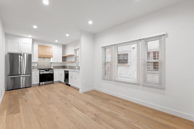 Building Photo - 6511 Orange St