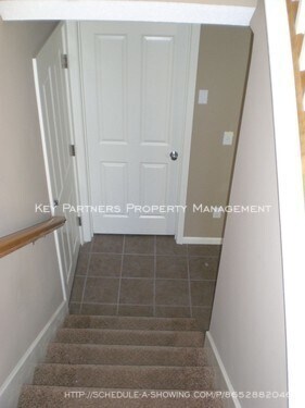 Building Photo - 15816 Conser - Cute Townhouse in Blue Valley!