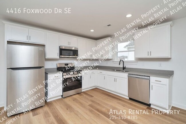 Building Photo - 4416 Foxwood Dr SE