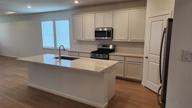 Building Photo - 21642 Coronado Grn Dr