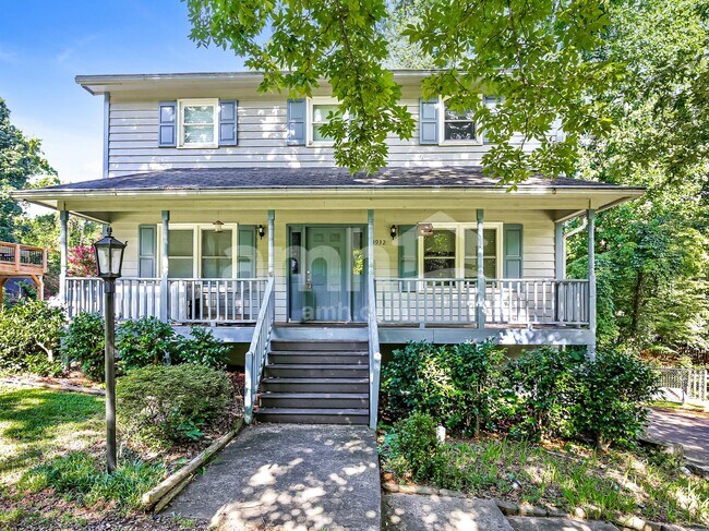 Building Photo - 3932 Laurel Grove Rd