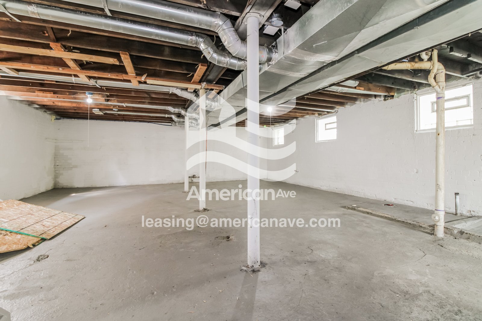 Building Photo - 4354 Somerset Ave