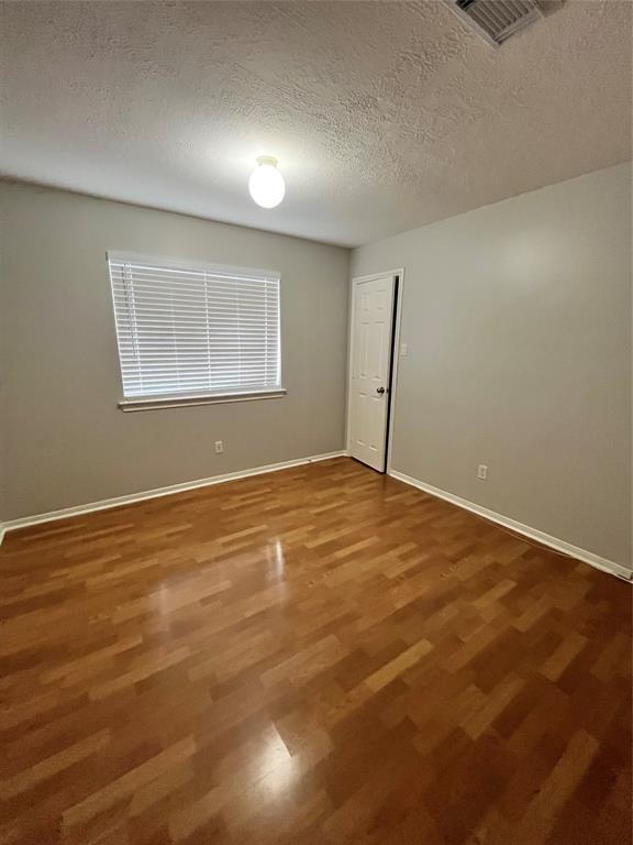 Building Photo - 6218 Woodland Forest Dr