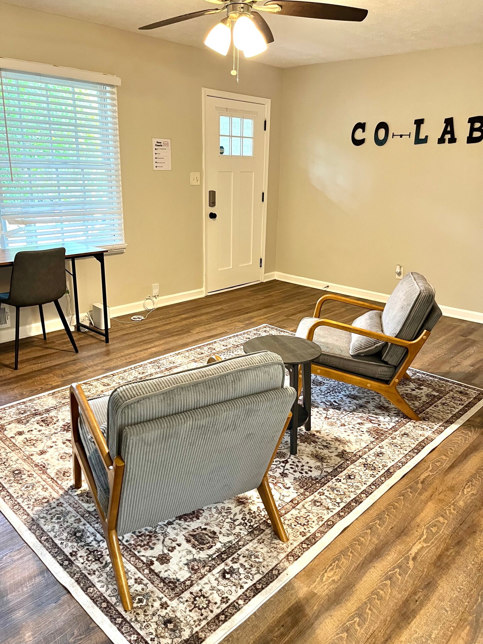 Building Photo - 3169 Bluebird Ln