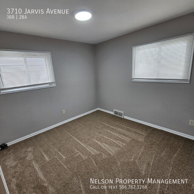 Building Photo - 3710 Jarvis Ave