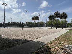 Building Photo - 2020 Lake Osborne Dr