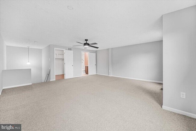 Building Photo - 13533 Demetrias Way