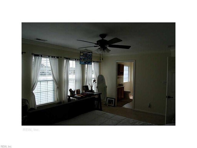 Building Photo - LAKE FRONT CONDO