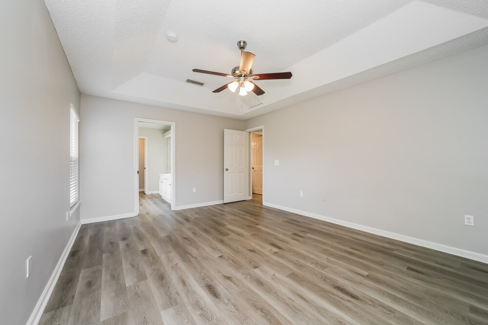 Building Photo - 1043 Gallant Fox Cir S