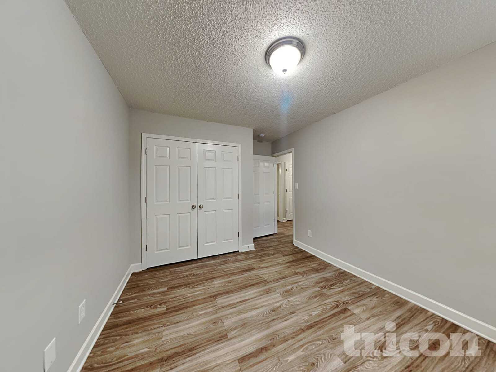 Building Photo - 428 Glencroft Dr