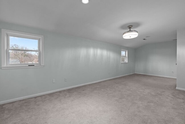 Building Photo - NEW RENTAL ALERT: Beautiful 4-Bed Home in Hampton — Available NOW!