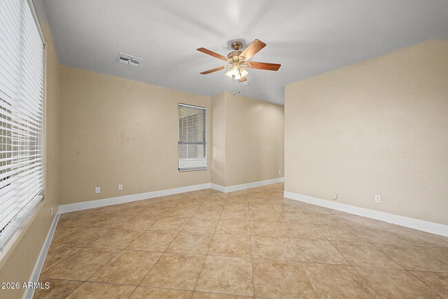 Building Photo - 40148 N Perrone St