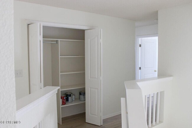 Building Photo - 815 Saguaro Park Ct