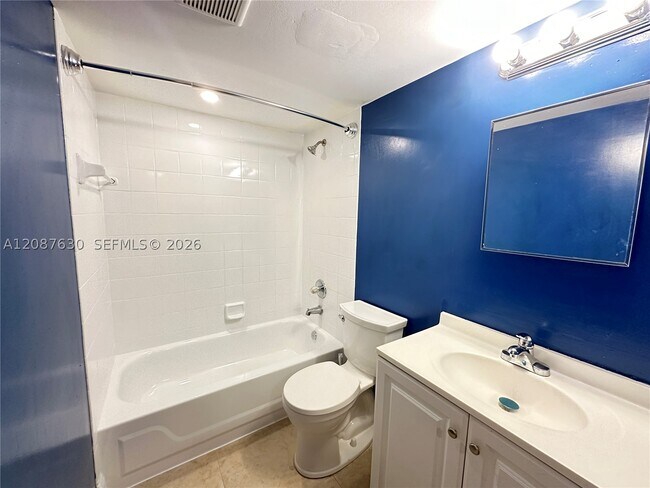 Building Photo - 1718 NW 56th Terrace