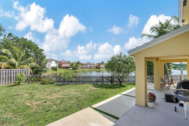 Building Photo - 15481 SW 47th Terrace