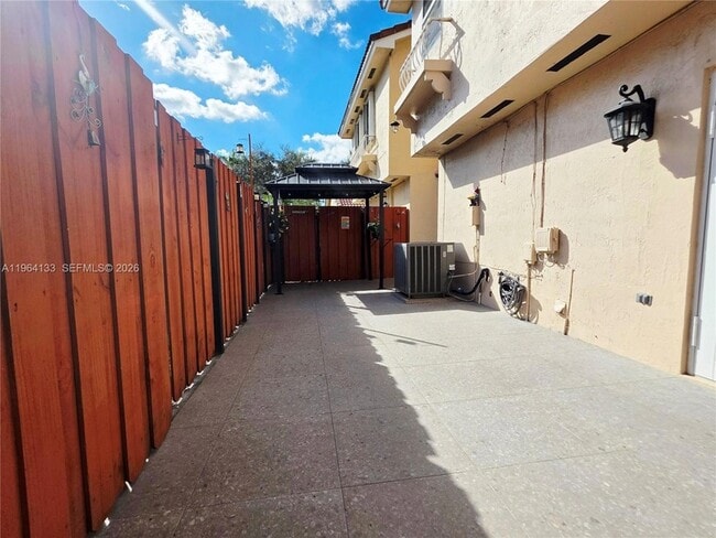 Building Photo - 15222 SW 111th St