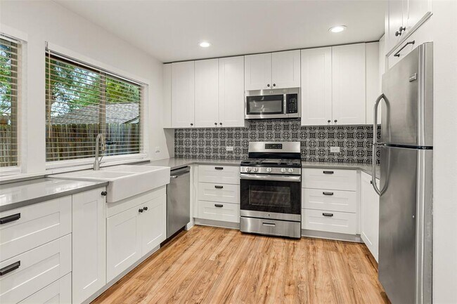 Building Photo - 11704 Natrona Dr