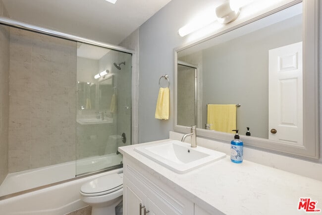 Building Photo - 851 Pebble Beach Dr