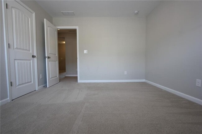 Building Photo - 1260 Elderwood Way