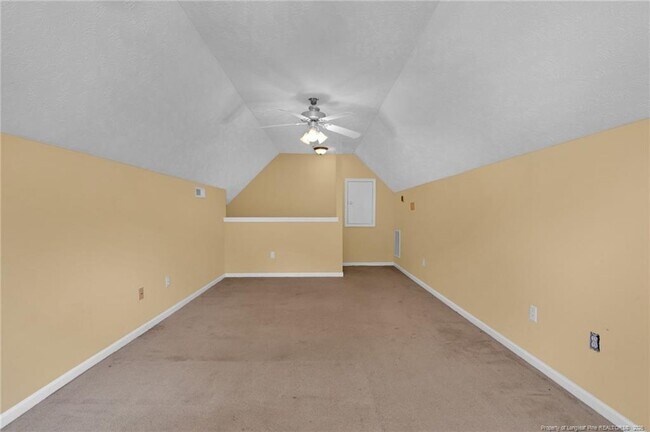 Building Photo - 8236 Frenchorn Ln