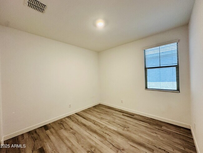 Building Photo - 2460 E Athena Ave