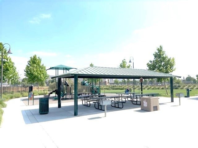 Building Photo - 30485 Village Terrace Dr