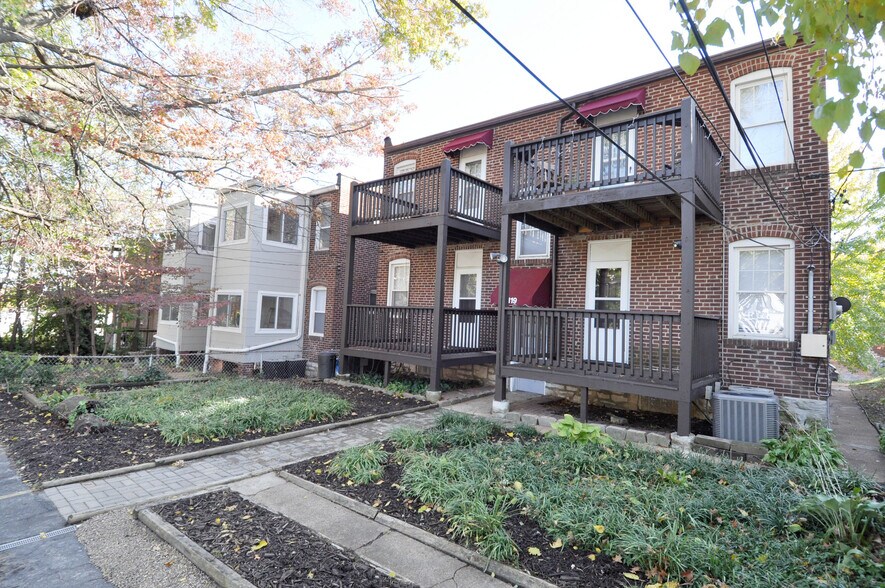 Building Photo - 4119 Potomac St.