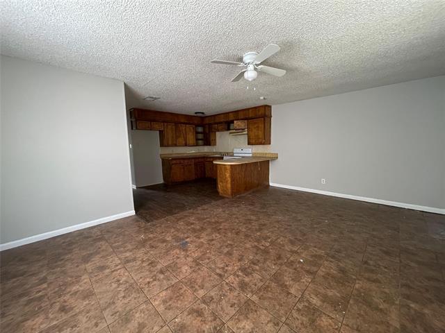 Building Photo - 105 Effie Ln