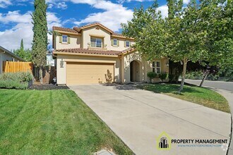 Building Photo - Charming 3-4 Bedroom Home with Top-Rated S...