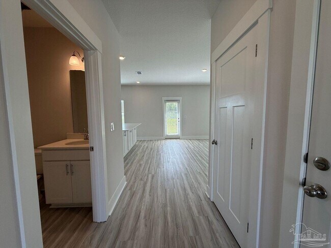 Building Photo - 2143 Chirping Cricket Ct