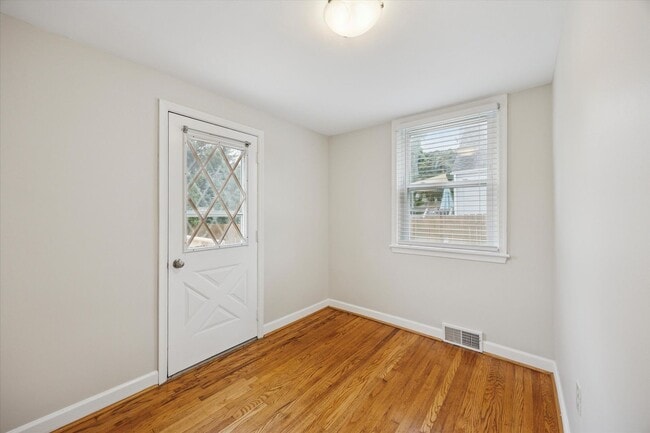 Building Photo - Charming 3-Bedroom Home in Marple Newtown ...