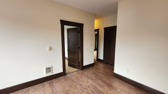 Building Photo - 1634 NW Everett St